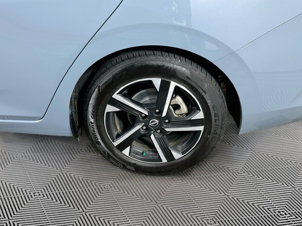 Used 2024 Nissan Sentra SV FWD image 36