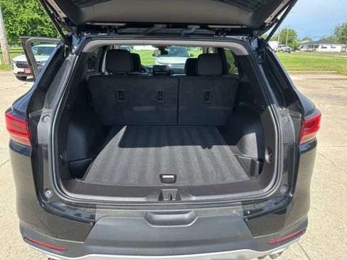 Used 2024 Chevrolet Blazer LT FWD image 20