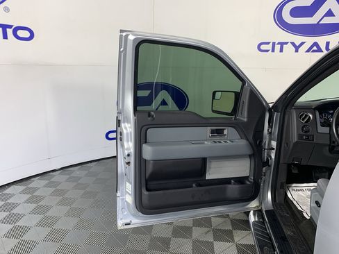 Used 2011 Ford F150 XLT w/ XLT Chrome Pkg RWD image 13