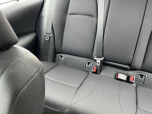 Used 2025 Toyota Corolla LE FWD image 34
