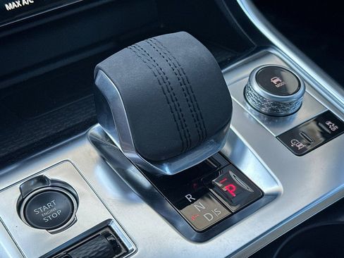 Used 2024 Jaguar XF R-Dynamic SE image 24