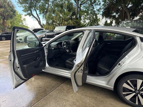Used 2020 Nissan Altima 2.5 SL FWD image 15