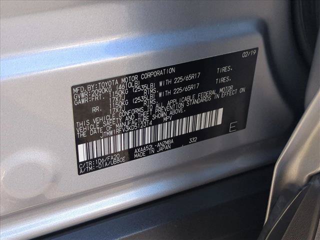 Certified 2019 Toyota RAV4 XLE FWD image 25