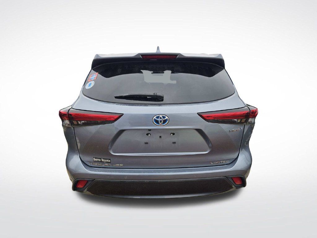 Used 2023 Toyota Highlander Limited FWD image 17