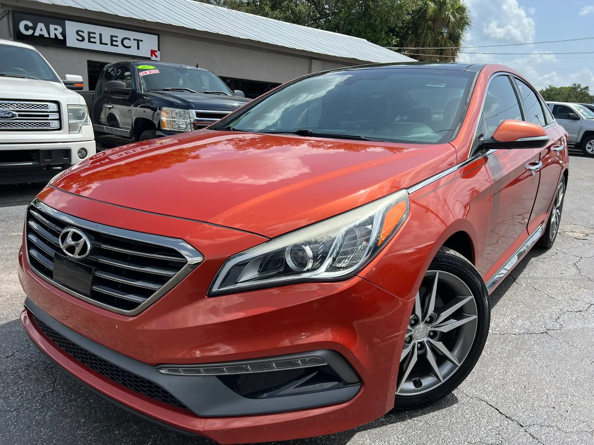 Used 2015 Hyundai Sonata Sport 2.0T w/ Option Group 07 FWD image 1