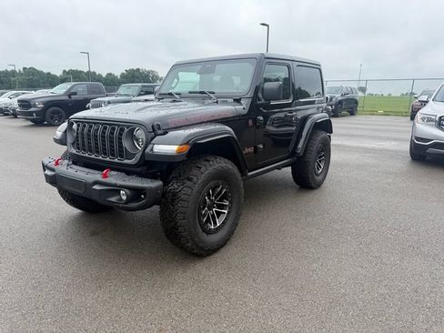 Used 2026 Jeep Wrangler Rubicon AWD/4WD image 3