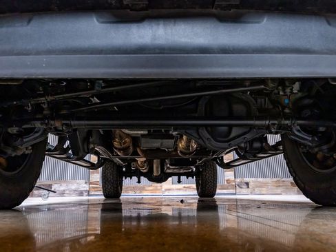 Used 2022 Ford F250 Lariat w/ Black Appearance Package image 14