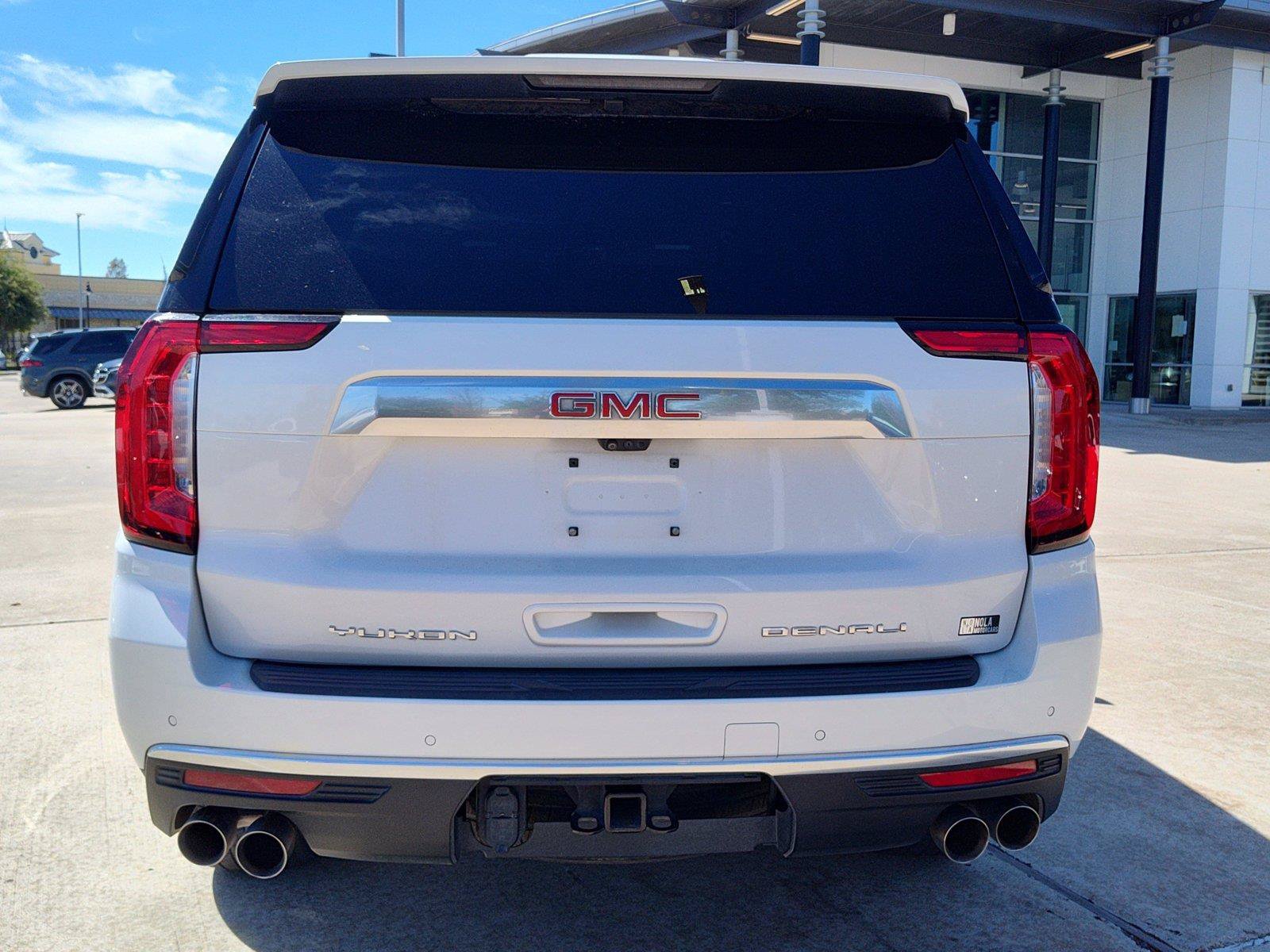 Used 2023 GMC Yukon Denali w/ Denali Reserve Package AWD/4WD image 5
