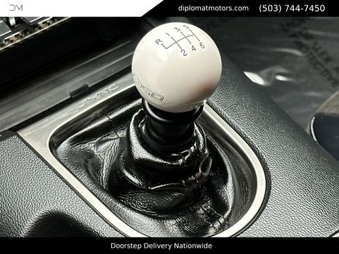 Used 2016 Ford Mustang Shelby GT350 w/ Technology Package image 32