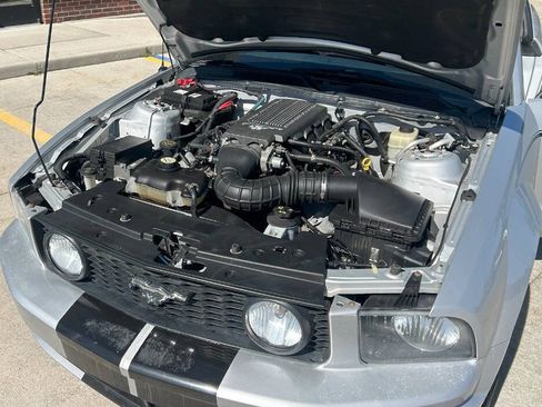 Used 2008 Ford Mustang GT image 25