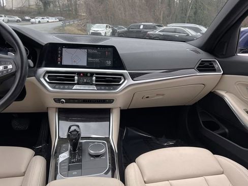Used 2021 BMW 330i Sedan w/ Convenience Package image 16
