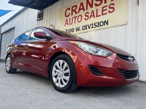 Used 2013 Hyundai Elantra GLS image 3