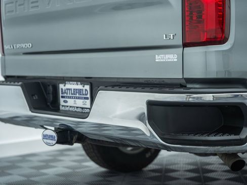 Used 2025 Chevrolet Silverado 1500 LT image 8
