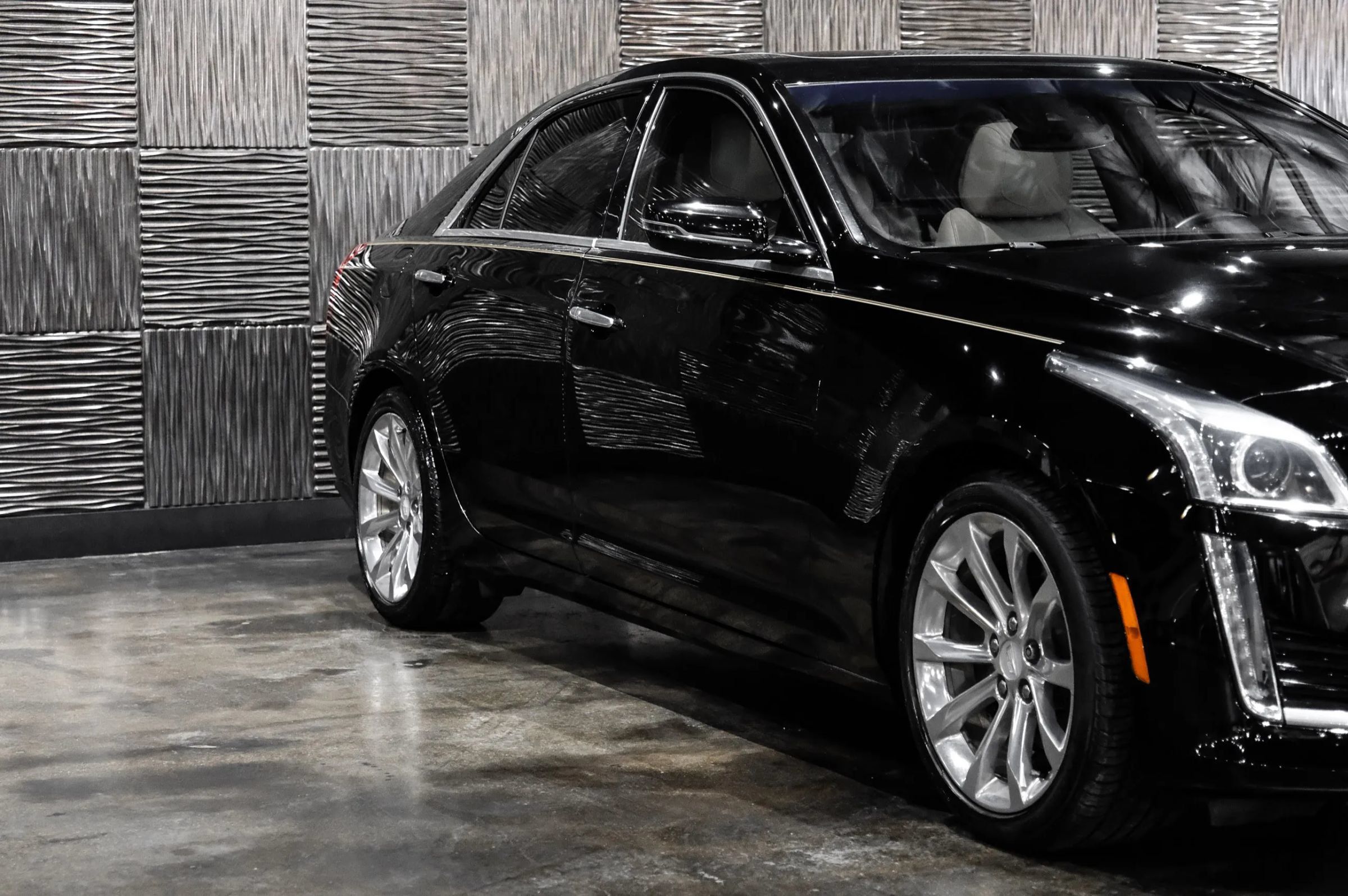 Used 2019 Cadillac CTS Luxury RWD image 6