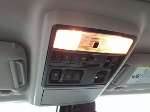 Certified 2022 Toyota 4Runner Limited image 25