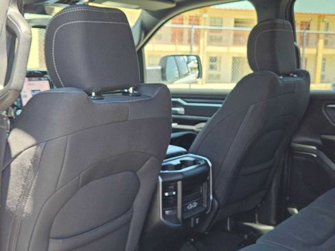 Used 2025 RAM 1500 Big Horn AWD/4WD image 18