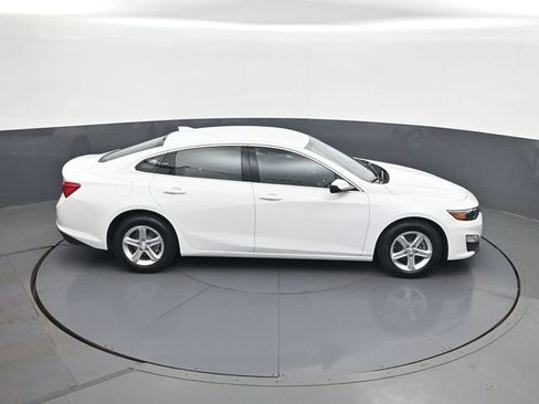 Certified 2024 Chevrolet Malibu LT FWD image 16