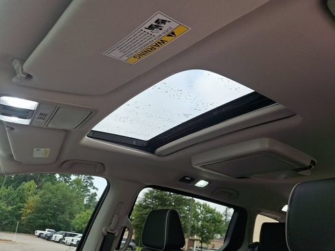 Used 2026 Honda Odyssey Touring image 14