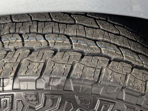 Certified 2025 Chevrolet Tahoe Z71 AWD/4WD image 7