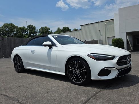 Used 2024 Mercedes-Benz CLE 300 4MATIC Cabriolet image 7