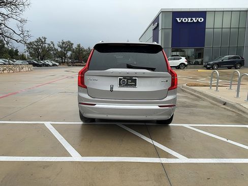 Used 2025 Volvo XC90 B6 Plus w/ Protection Package Premier image 4