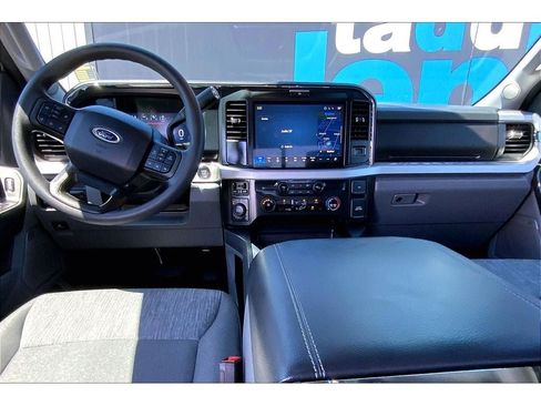 Used 2025 Ford F350 XLT w/ Black Appearance Package AWD/4WD image 17