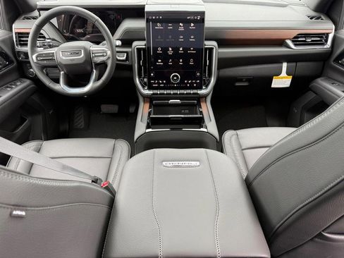 New 2026 GMC Yukon Denali w/ Sun & Power Step Package image 34