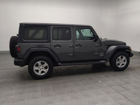 Used 2019 Jeep Wrangler Unlimited Sport S AWD/4WD image 10