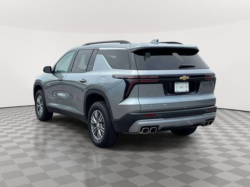 Used 2026 Chevrolet Traverse LT AWD/4WD image 4
