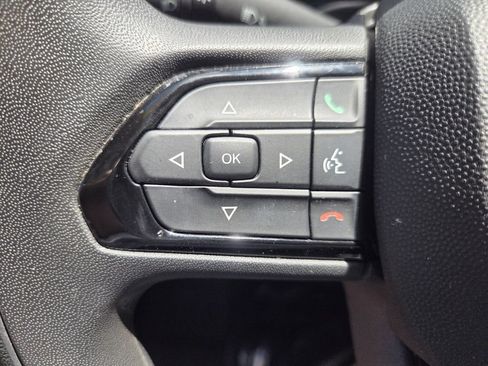 Used 2025 RAM ProMaster 2500 w/ U-Haul Equipment Group FWD image 19