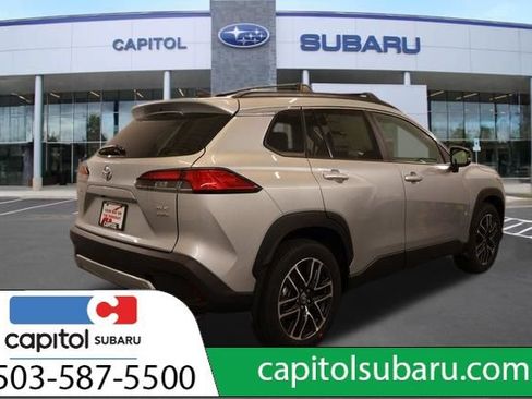 Used 2026 Toyota Corolla Cross XLE w/ Convenience Package AWD/4WD image 4