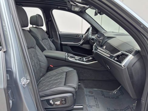 Used 2024 BMW X5 xDrive50e w/ M Sport Package AWD/4WD image 16