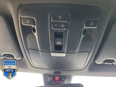 Used 2020 Mercedes-Benz GLA 250 4MATIC image 32