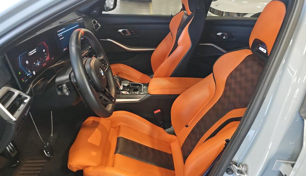 Used 2025 BMW M3 Competition w/ Executive Package RWD image 3