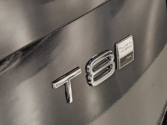 New 2026 Volvo XC90 T8 Plus w/ Protection Package Premier AWD/4WD image 13
