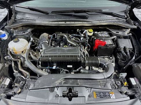 Certified 2025 Ford Escape ST-Line FWD image 28