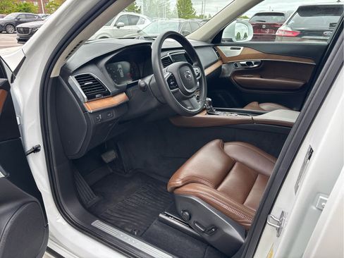 Used 2019 Volvo XC90 T6 Inscription w/ Luxury Package image 6