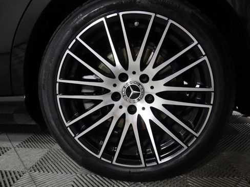 Certified 2025 Mercedes-Benz C 300 Sedan image 31