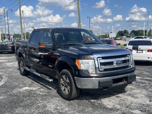 Used 2013 Ford F150 XLT w/ Mid Equipment Group image 2