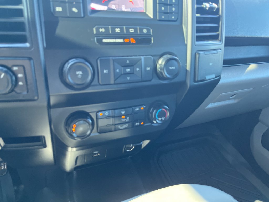 Used 2020 Ford F150 XL w/ Equipment Group 101A Mid AWD/4WD image 20
