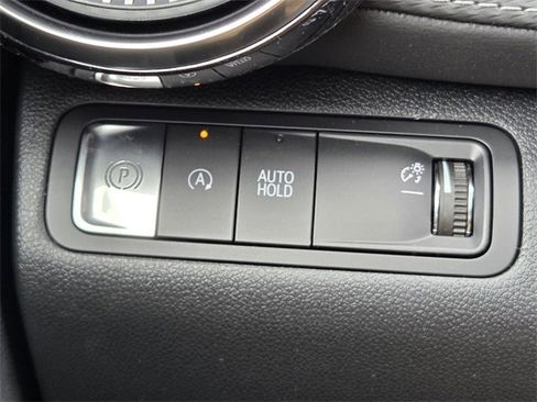 New 2026 Chevrolet Equinox LT image 31