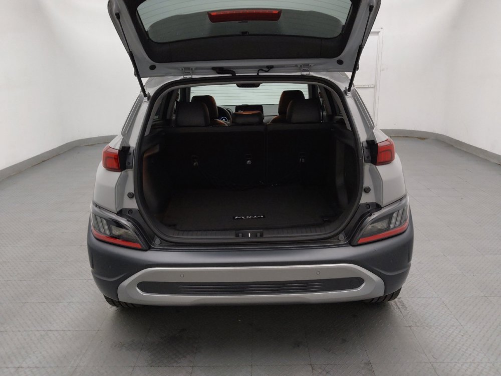 Used 2023 Hyundai Kona Limited FWD image 29