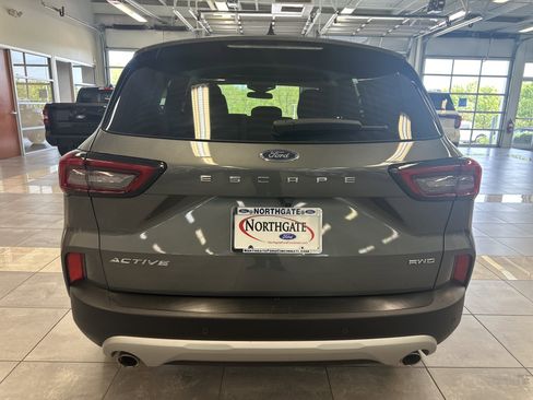 Used 2023 Ford Escape Active w/ Tech Pack #1 AWD/4WD image 13