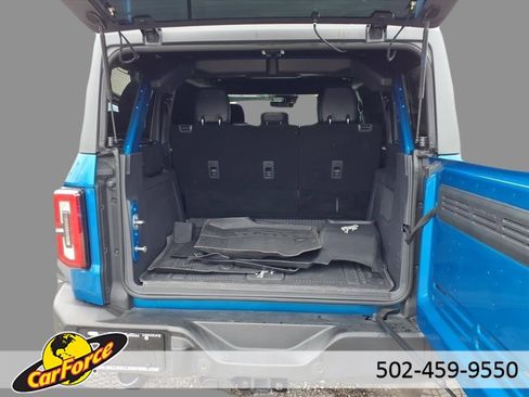 Used 2024 Ford Bronco Wildtrak image 8