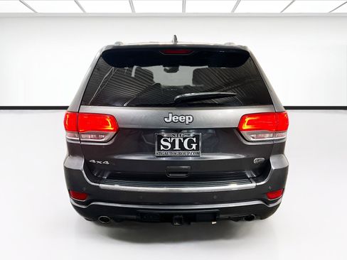 Used 2018 Jeep Grand Cherokee Overland AWD/4WD image 5