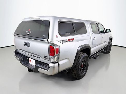 Used 2023 Toyota Tacoma TRD Off-Road w/ TRD Premium Off Road Package AWD/4WD image 6
