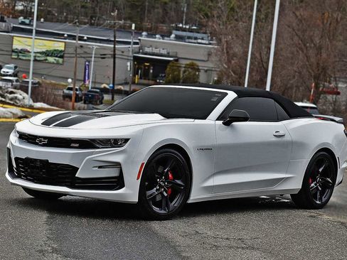 Used 2020 Chevrolet Camaro SS image 4