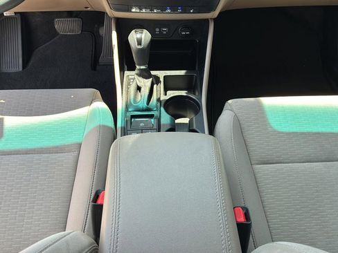 Used 2021 Hyundai Tucson Value FWD image 21