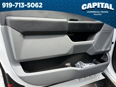 New 2026 Ford F550 4x4 SuperCab Super Duty image 21