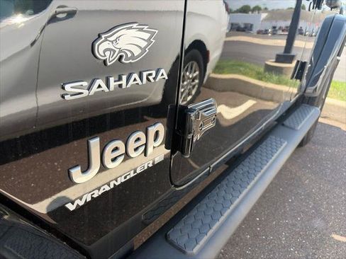 Certified 2024 Jeep Wrangler Unlimited Sahara AWD/4WD image 7